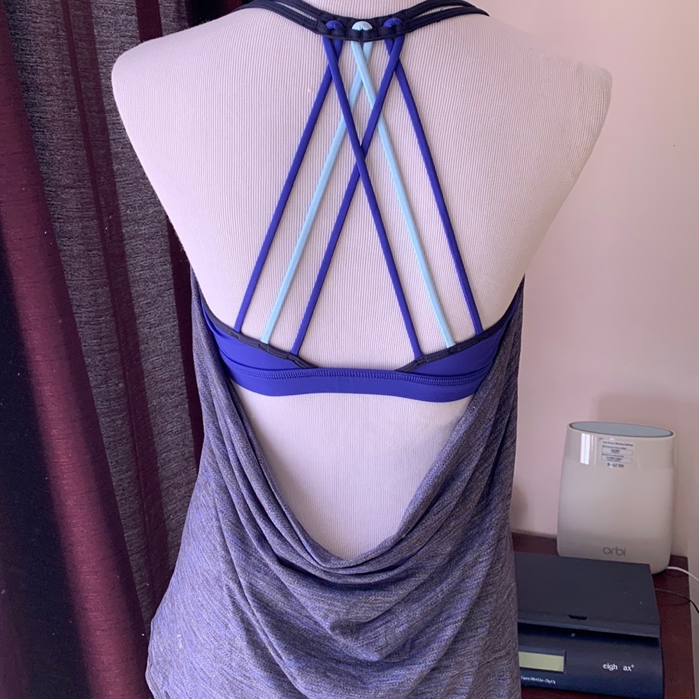 Lululemon top